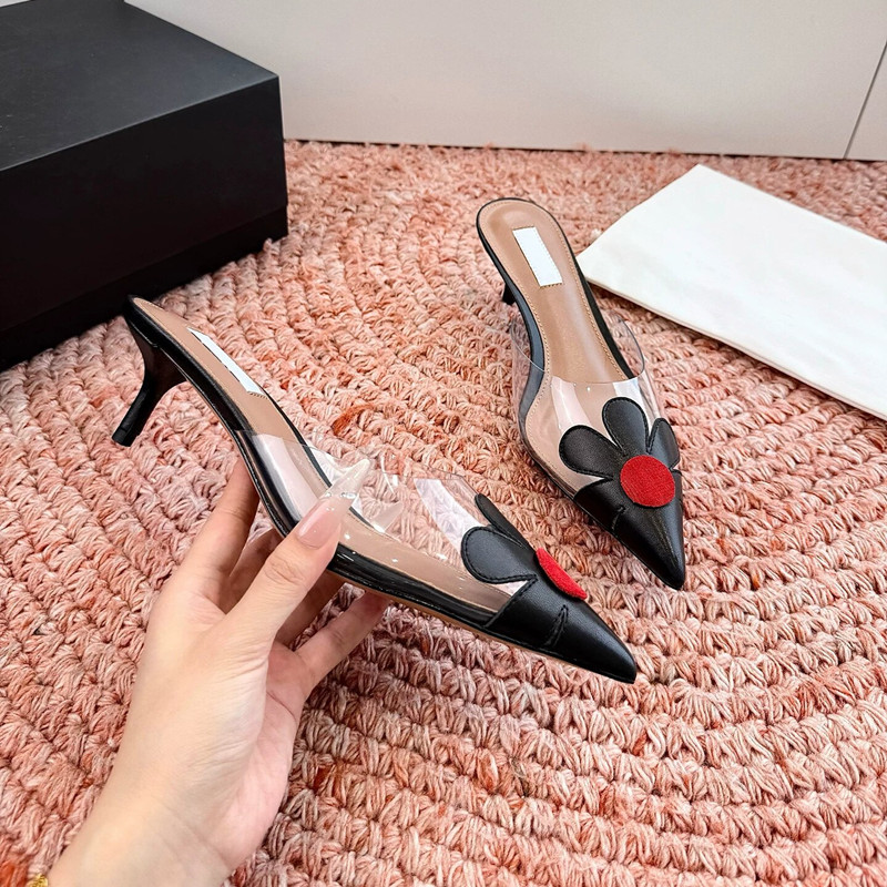 Sandal Transparan Bentuk Hati  - Casual Sandal Leather ulasan dan harga
